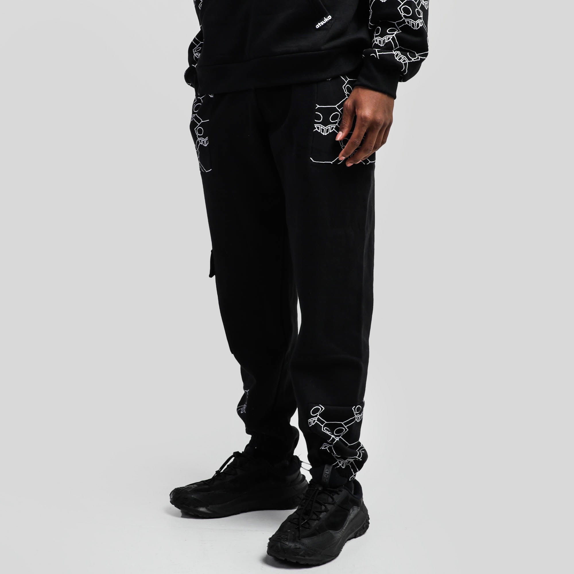 BLEACH Black Cargo Sweatpant